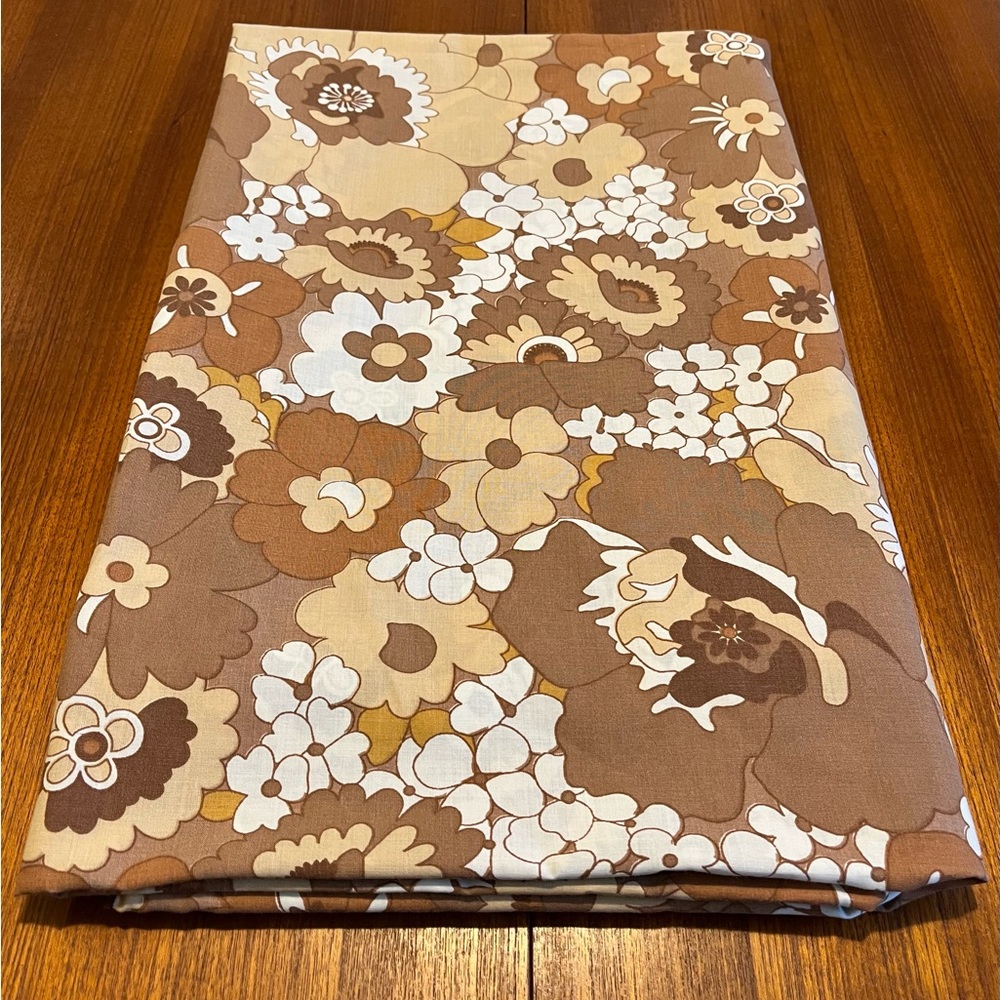 Vintage Floral Duvet Covet Size - Double  54”x74”